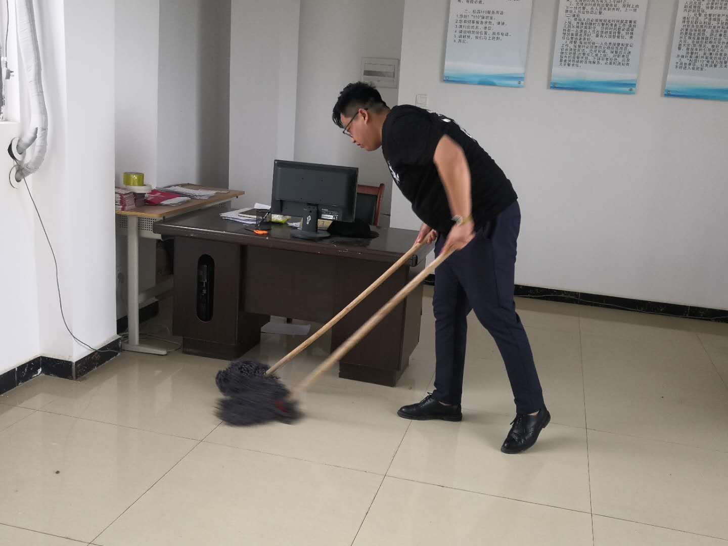 正在上传...