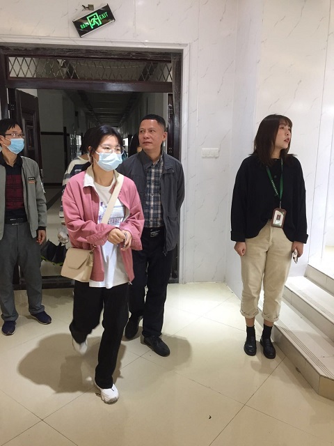 正在上传...