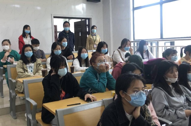 正在上传...