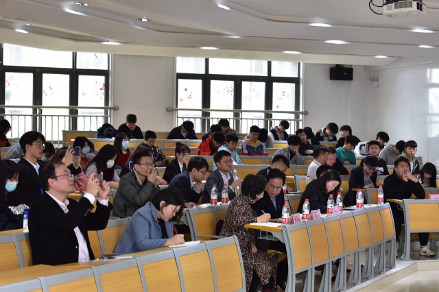 正在上传...