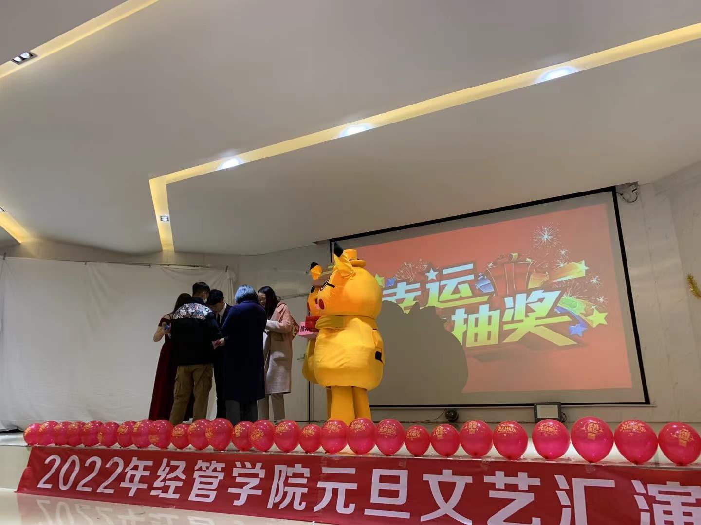 正在上传... 正在上传...