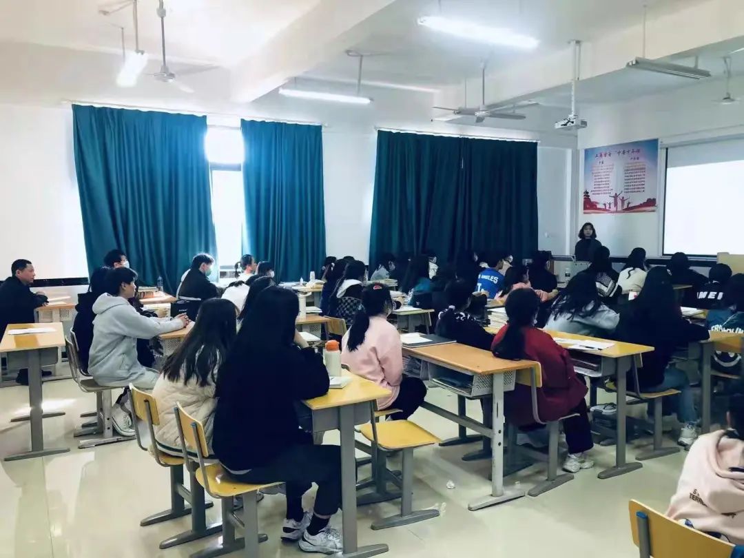 正在上传...