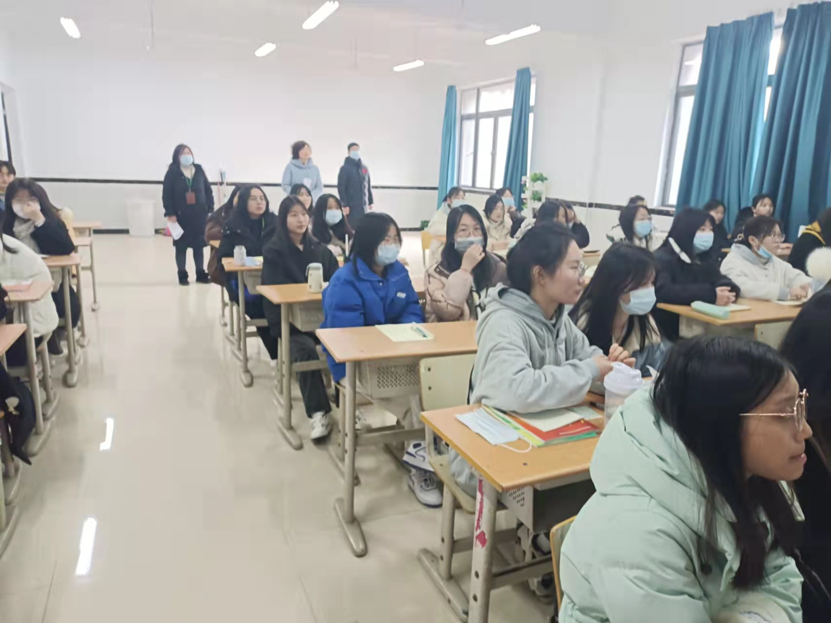 正在上传...