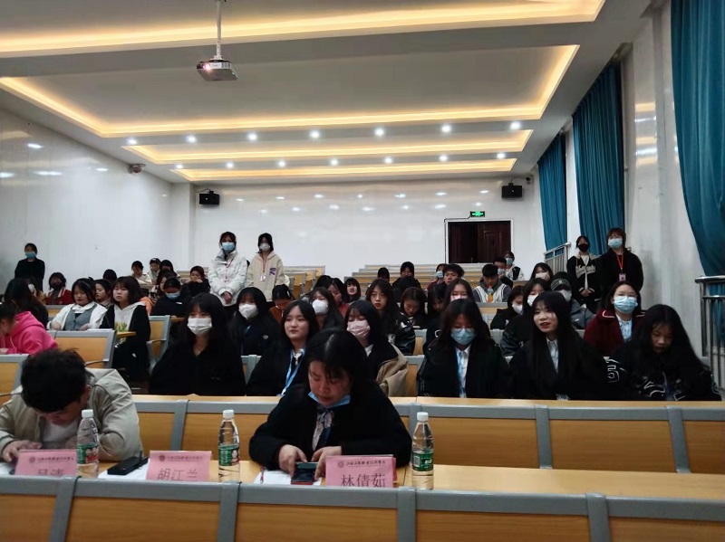 正在上传...
