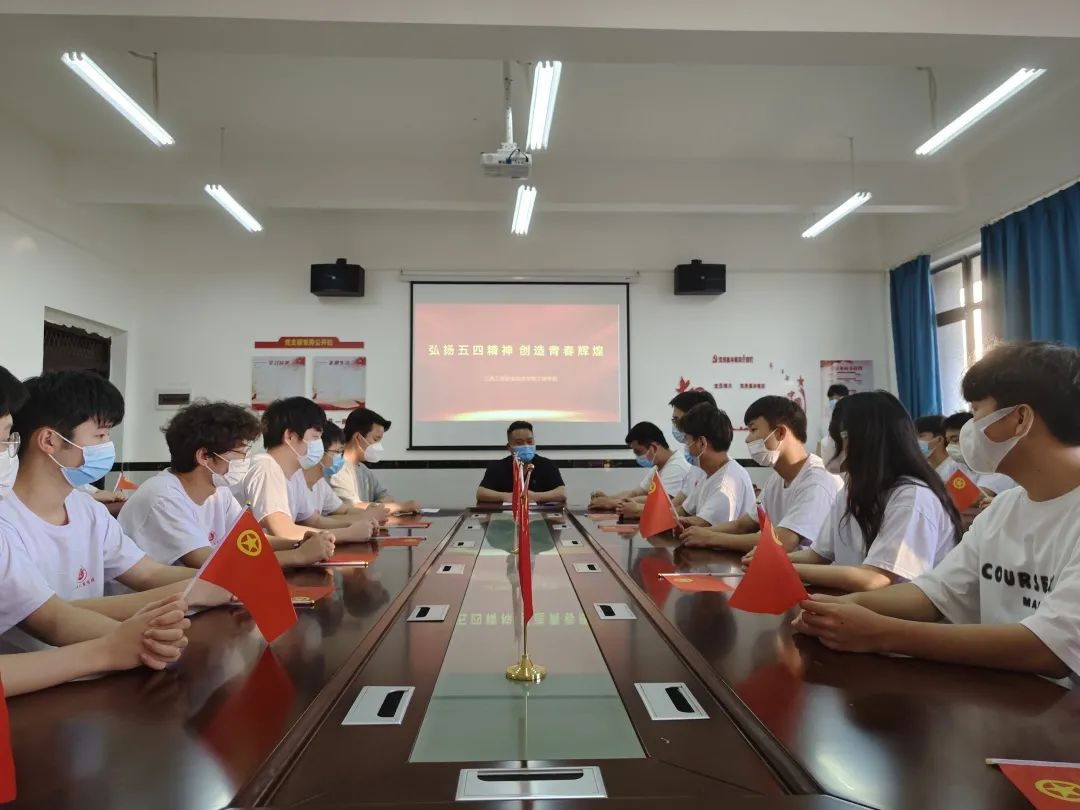 正在上传...
