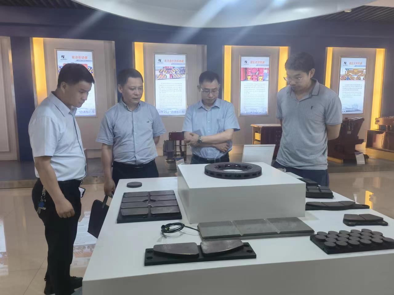 正在上传...