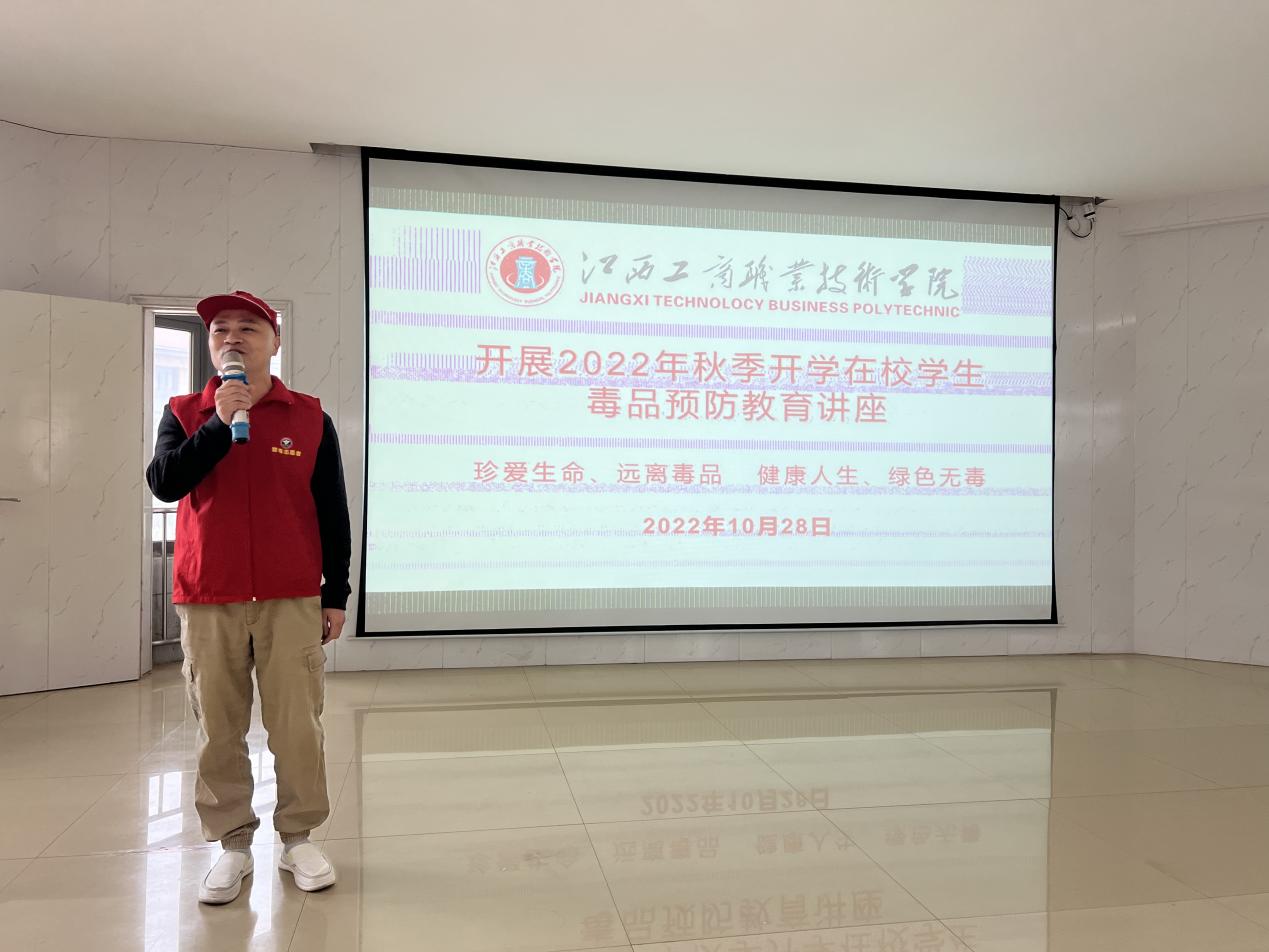 正在上传... 正在上传...