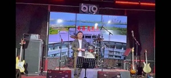 正在上传...