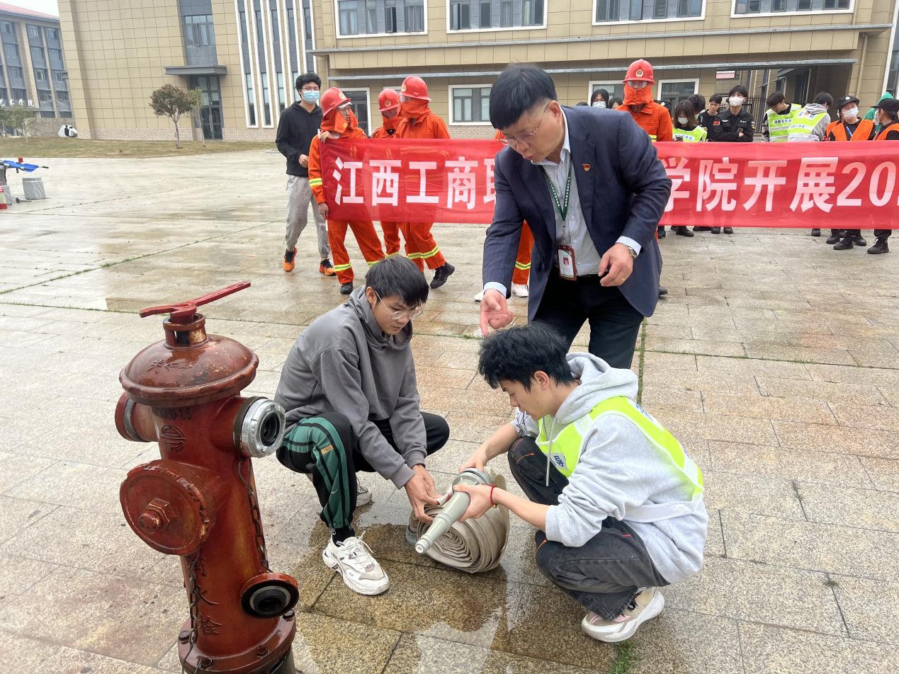 正在上传... 正在上传...
