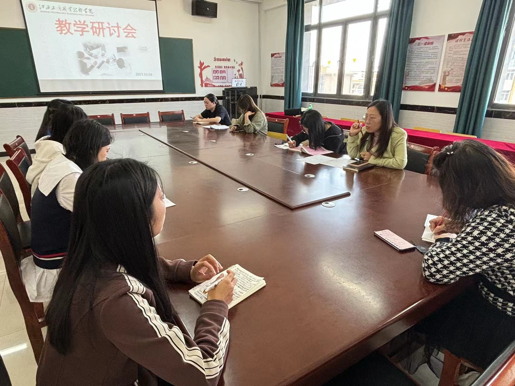 正在上传...