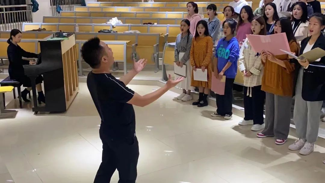 正在上传... 正在上传...