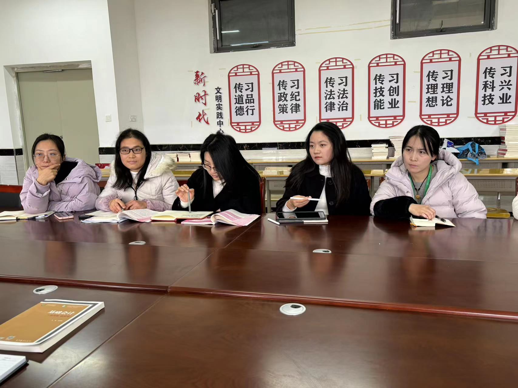 正在上传...