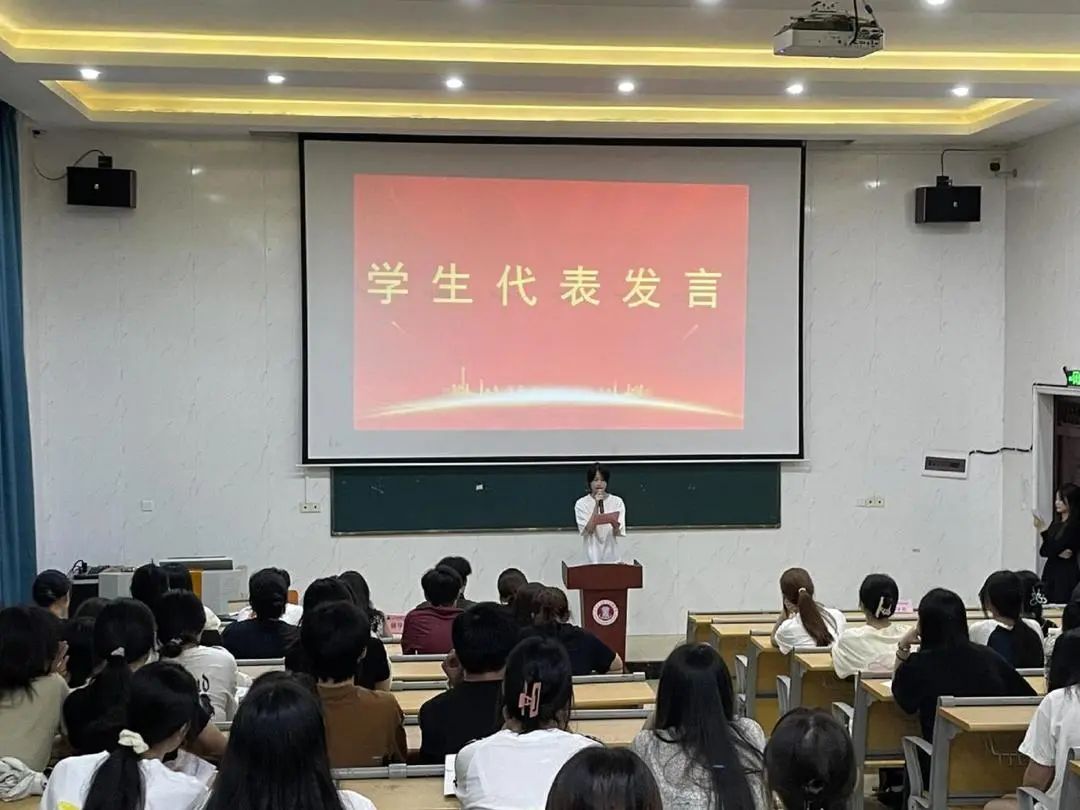 正在上传...