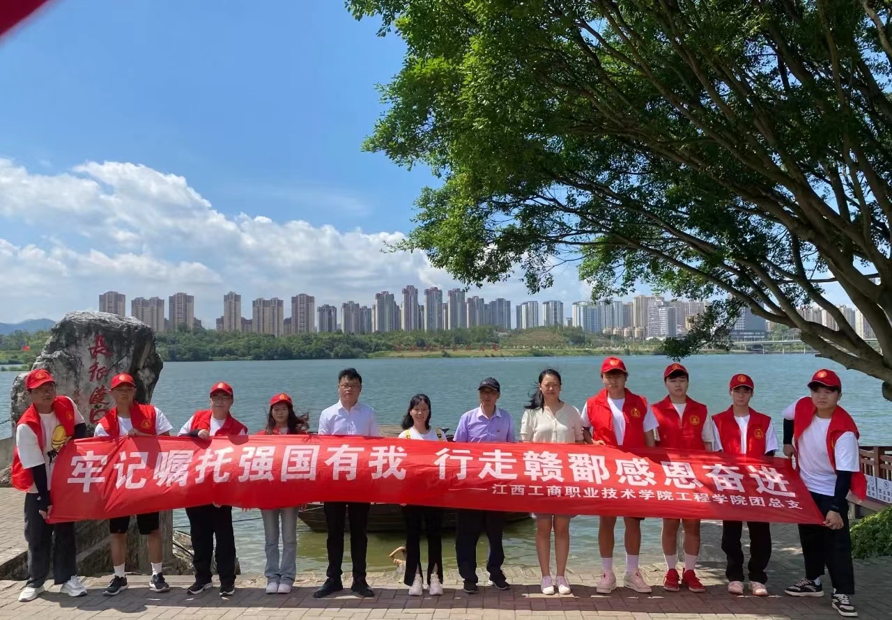 正在上传... 正在上传...