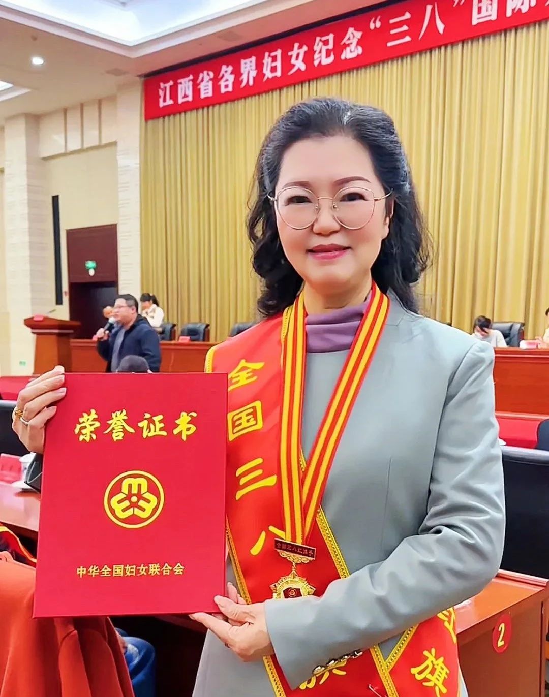 正在上传...