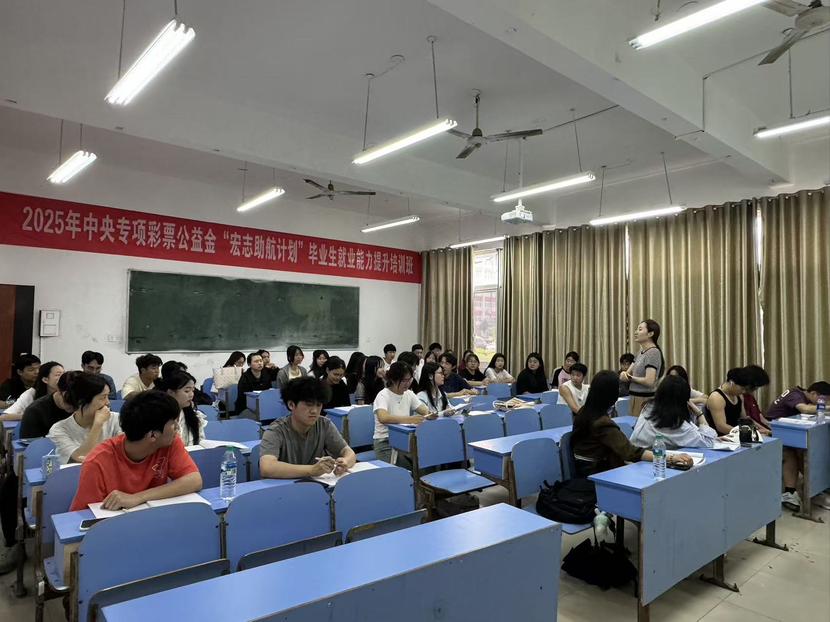 正在上传...