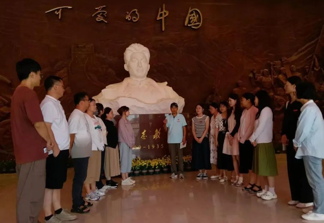 正在上传... 正在上传...