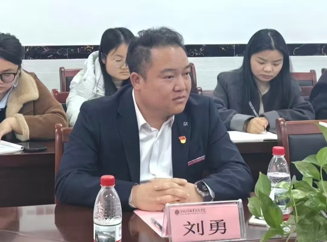 正在上传... 正在上传...